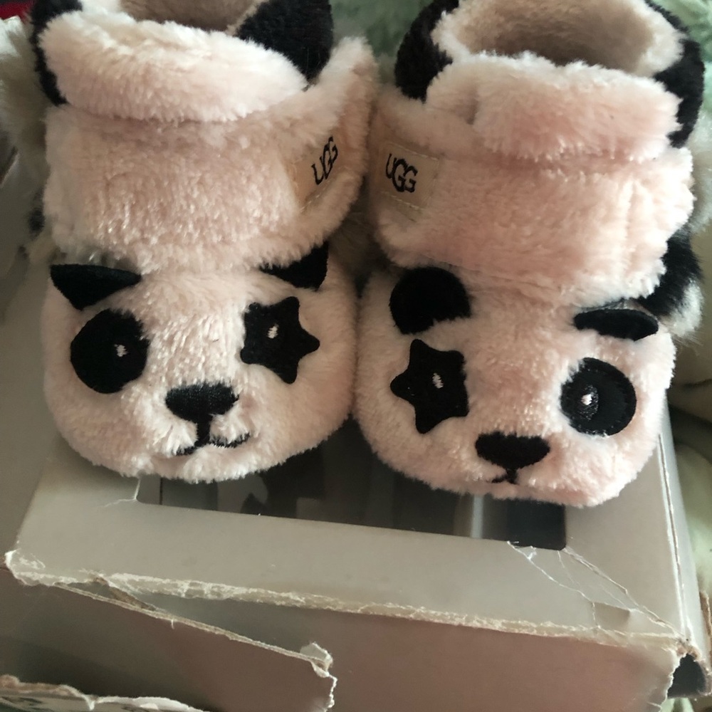 UGG Panda Baby Booties - Pink and Black
